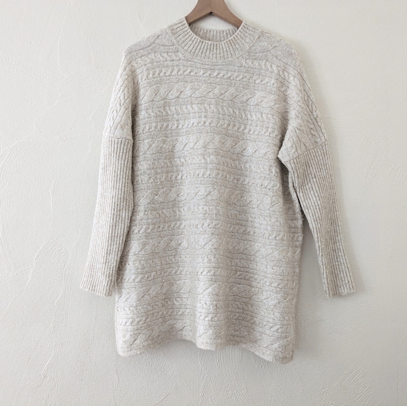 Soft Surroundings Ivory Oatmeal Alena Wool Blend Oversize Cozy Sweater Medium - Picture 3 of 8